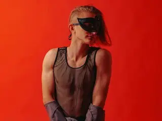 Enter WilliamArnold VIP Show