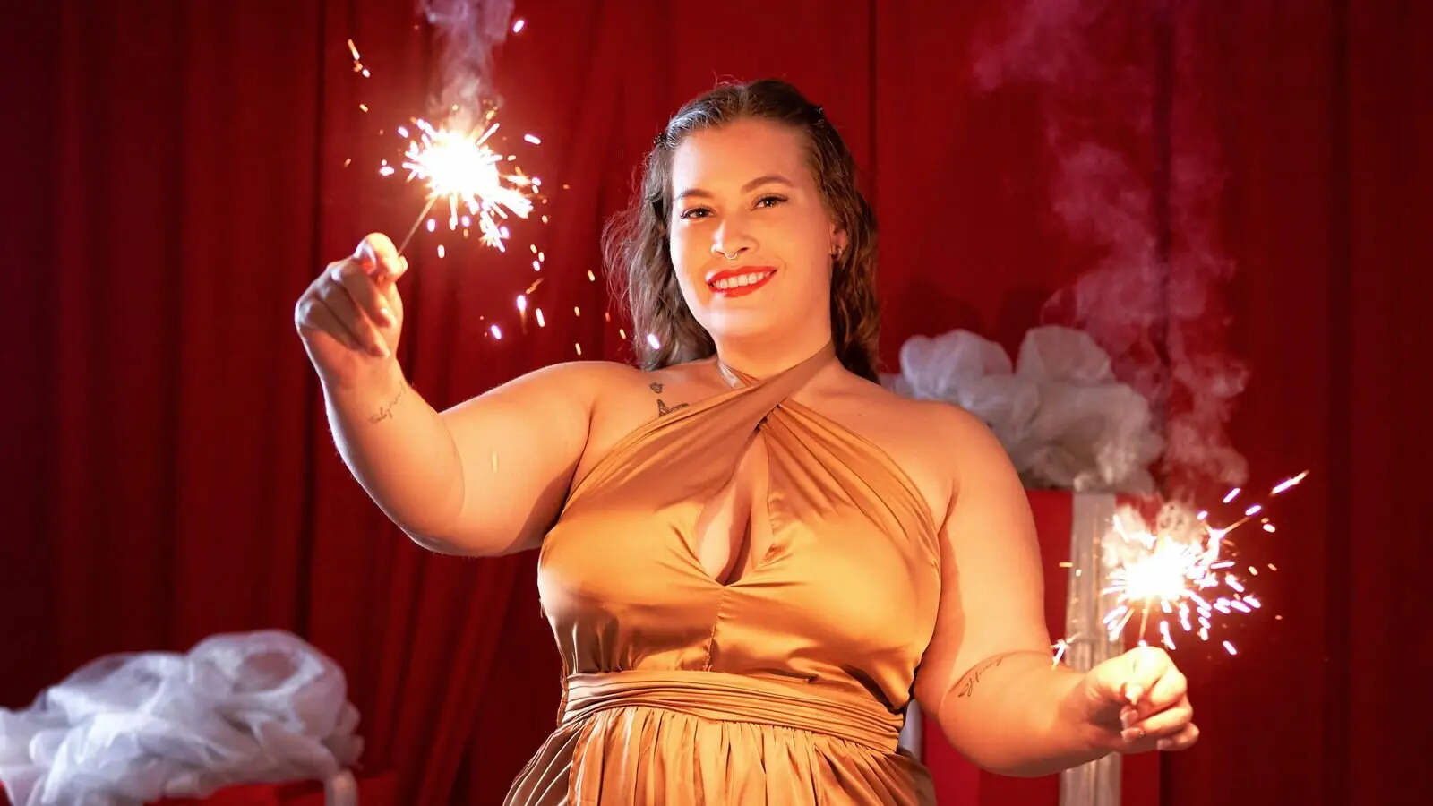 Enter AlexaBlumm VIP Show