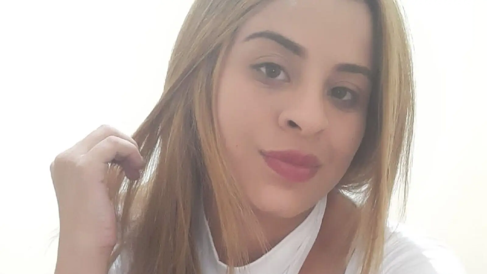 Enter BarbaraKlein VIP Show