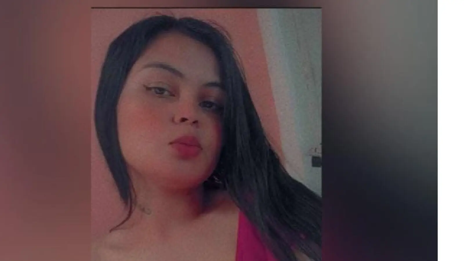 Enter CataleyaLux VIP Show