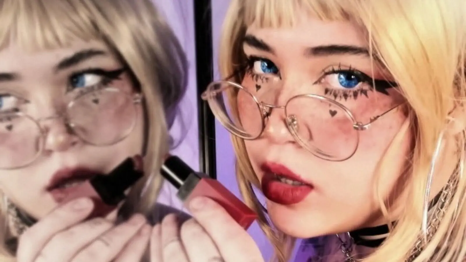 Enter CharlotteBennett VIP Show