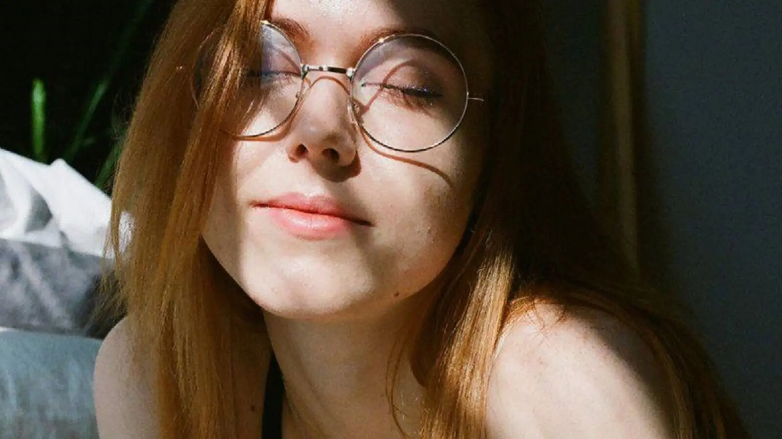 Enter DanaBoolman VIP Show