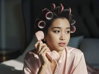 Enter EvitaSevallian VIP Show