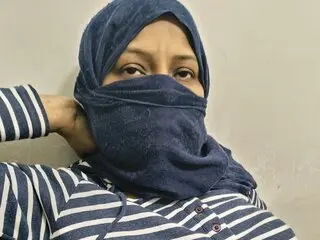 Enter KamaljeetKaur VIP Show