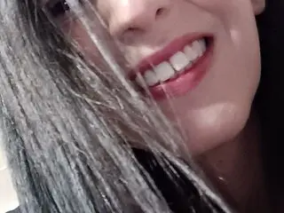 Enter MonicaFerilli VIP Show