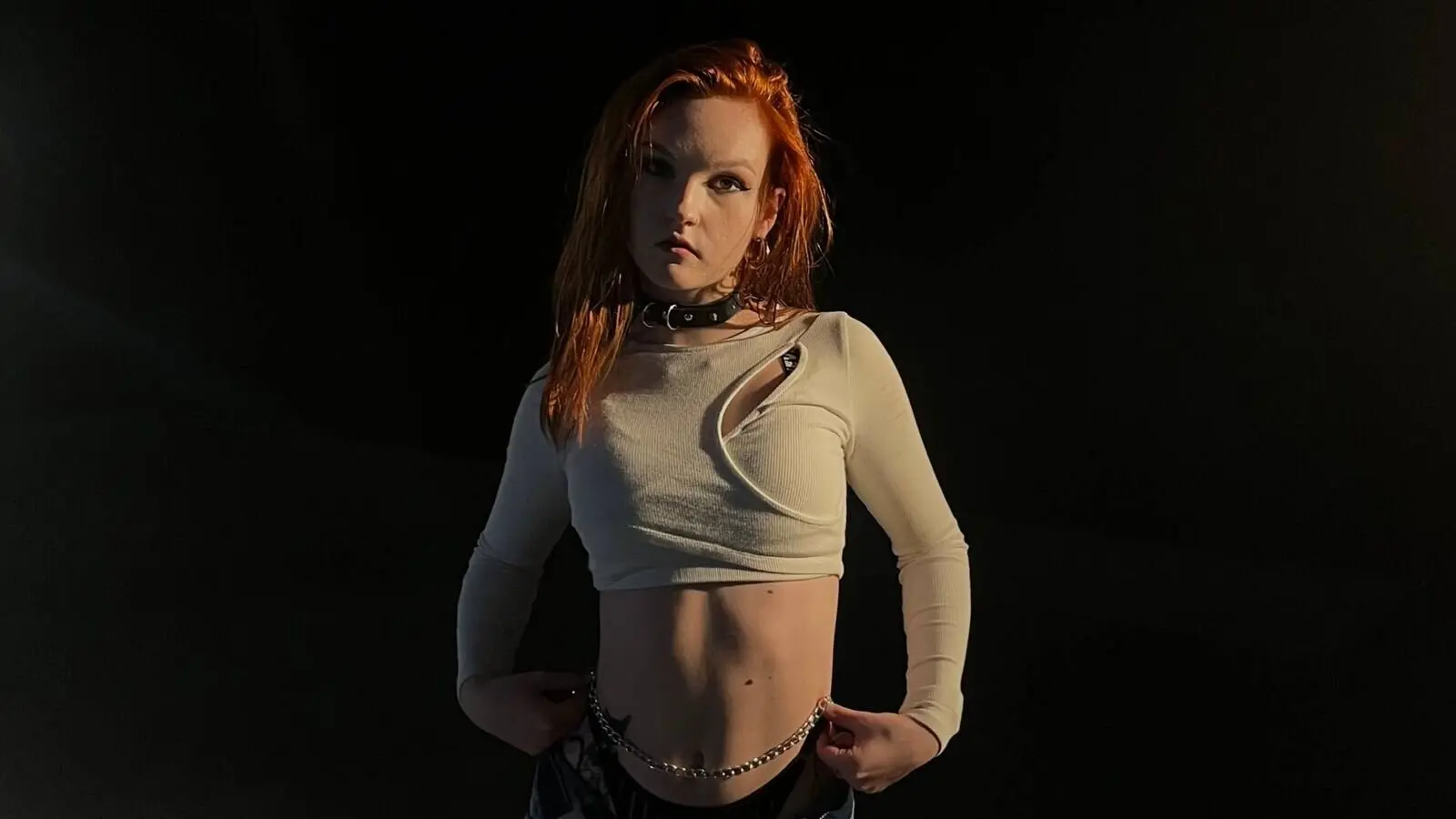 Enter MyaSun VIP Show