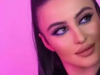 Enter TerriWeels VIP Show