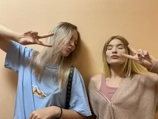 Enter NasteMeli VIP Show