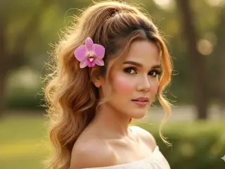 Enter AmeliaSalvatore VIP Show